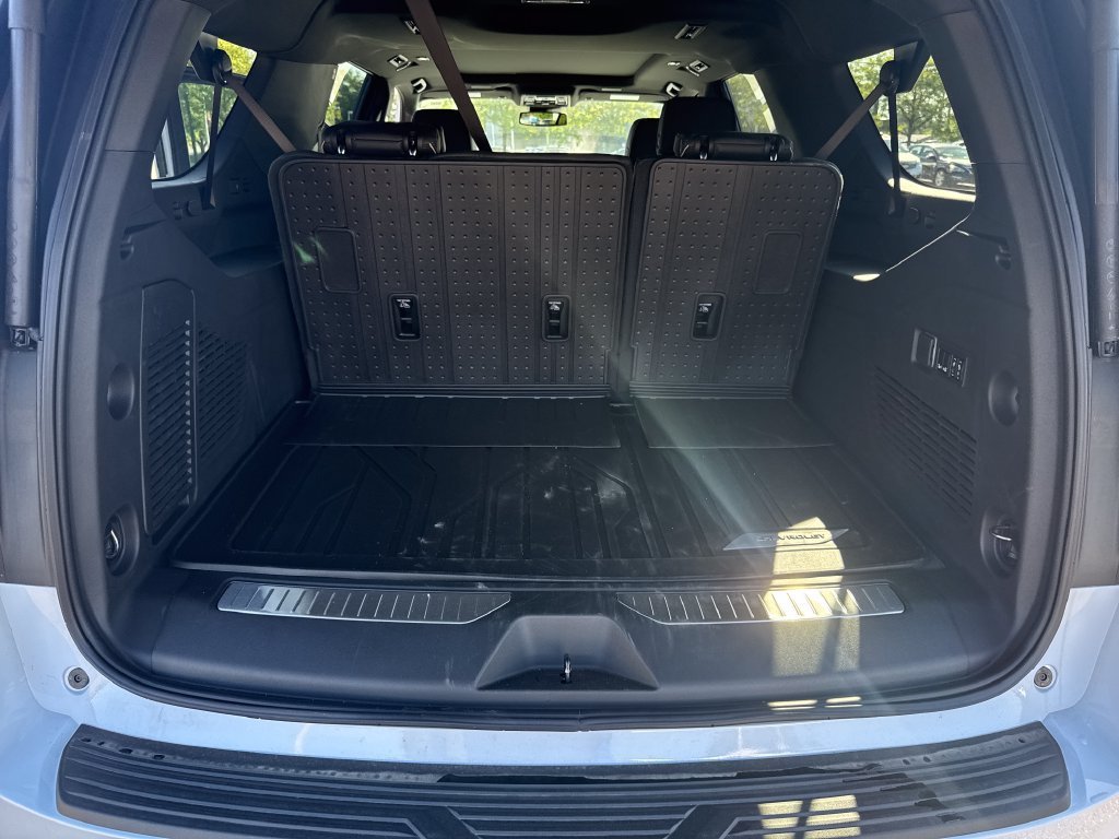 2026 Chevrolet Suburban Premier - Photo 22