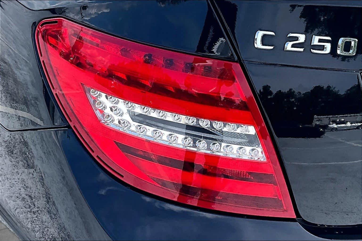 Used 2014 Obsidian Black Metallic Mercedes-Benz C 250 Sport image 26