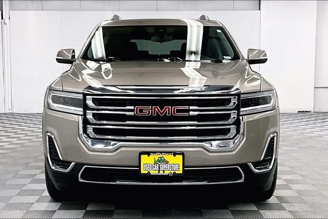 Used 2023 Light Stone Metallic GMC SLE image 4