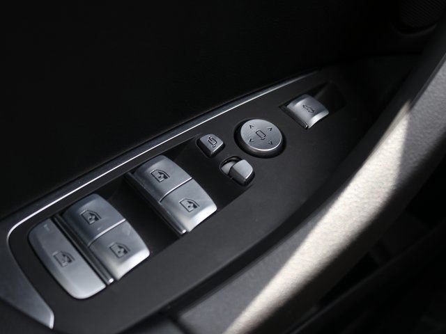 2025 BMW X4 30i - Photo 19