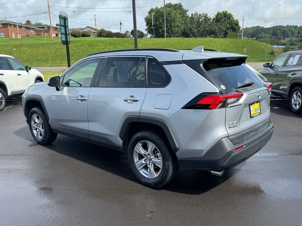 Used 2025 Silver Toyota XLE image 5