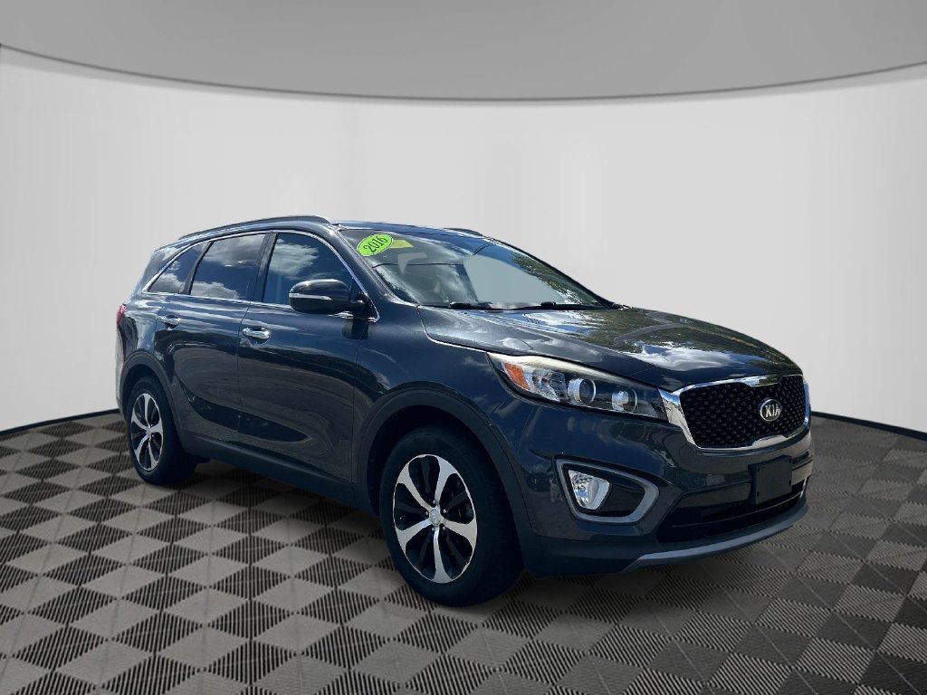 Used 2016 Gray Kia EX image 7