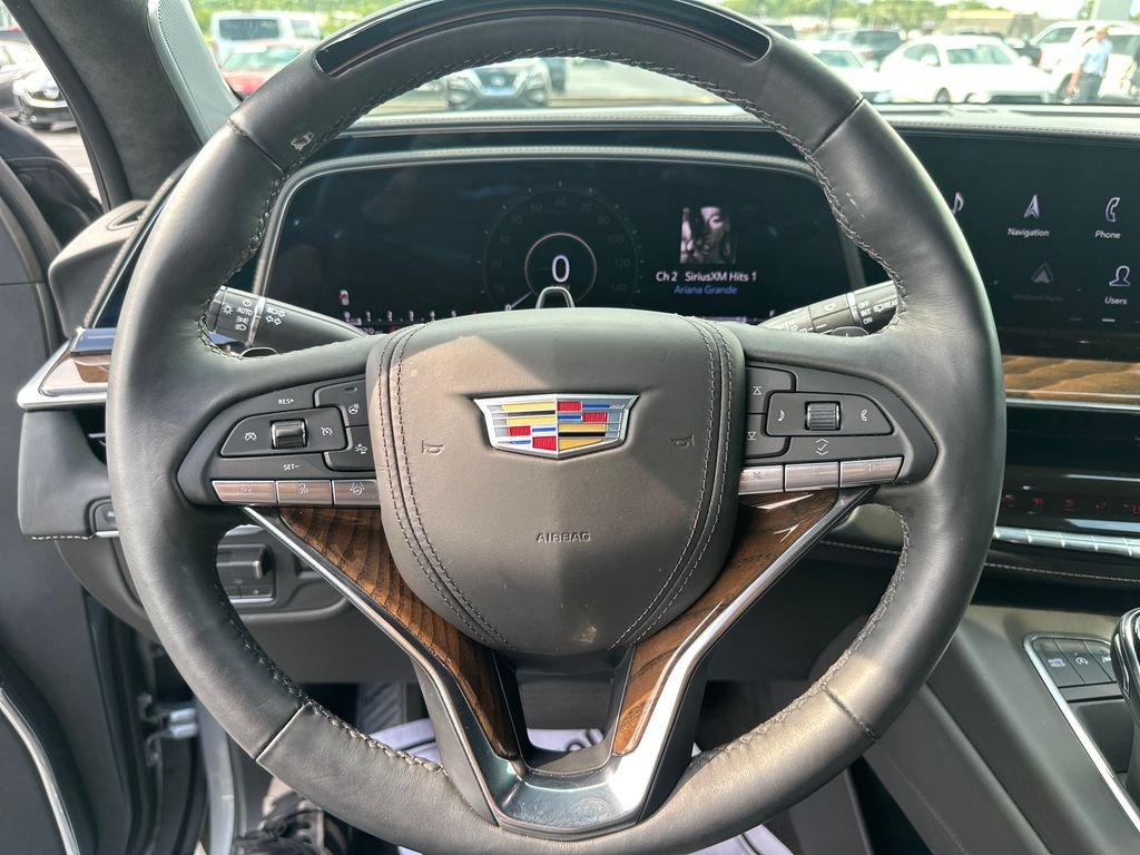 Used 2024 Silver Cadillac Sport Platinum image 18
