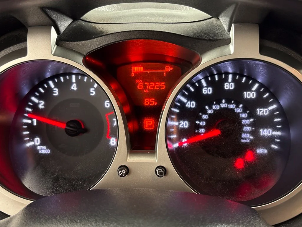 Used 2017 Gray Nissan SV image 28
