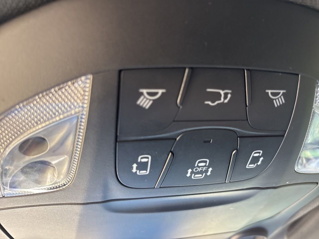 Used 2025 Blue Chrysler Limited image 41
