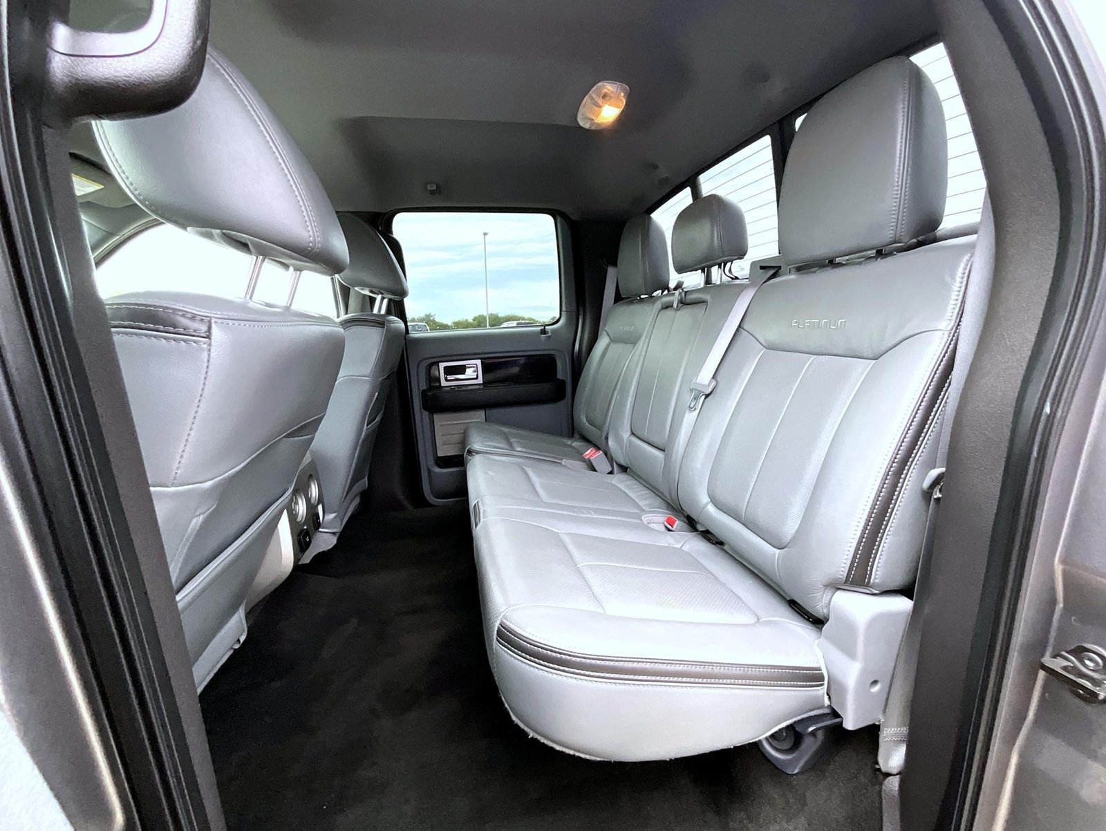 Used 2011 Gray Ford Platinum image 20