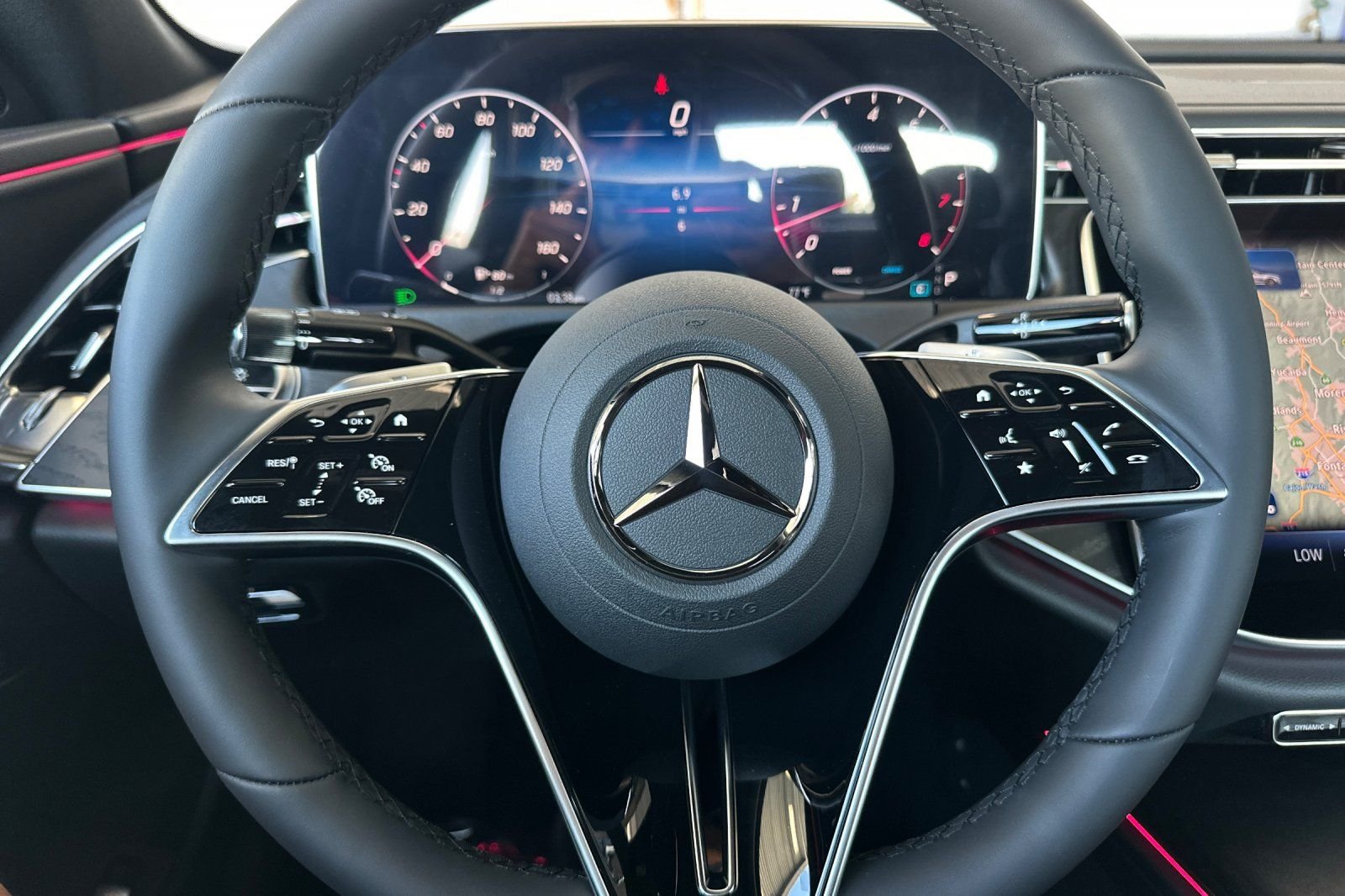 2026 Mercedes-Benz E-Class E350 - Photo 20