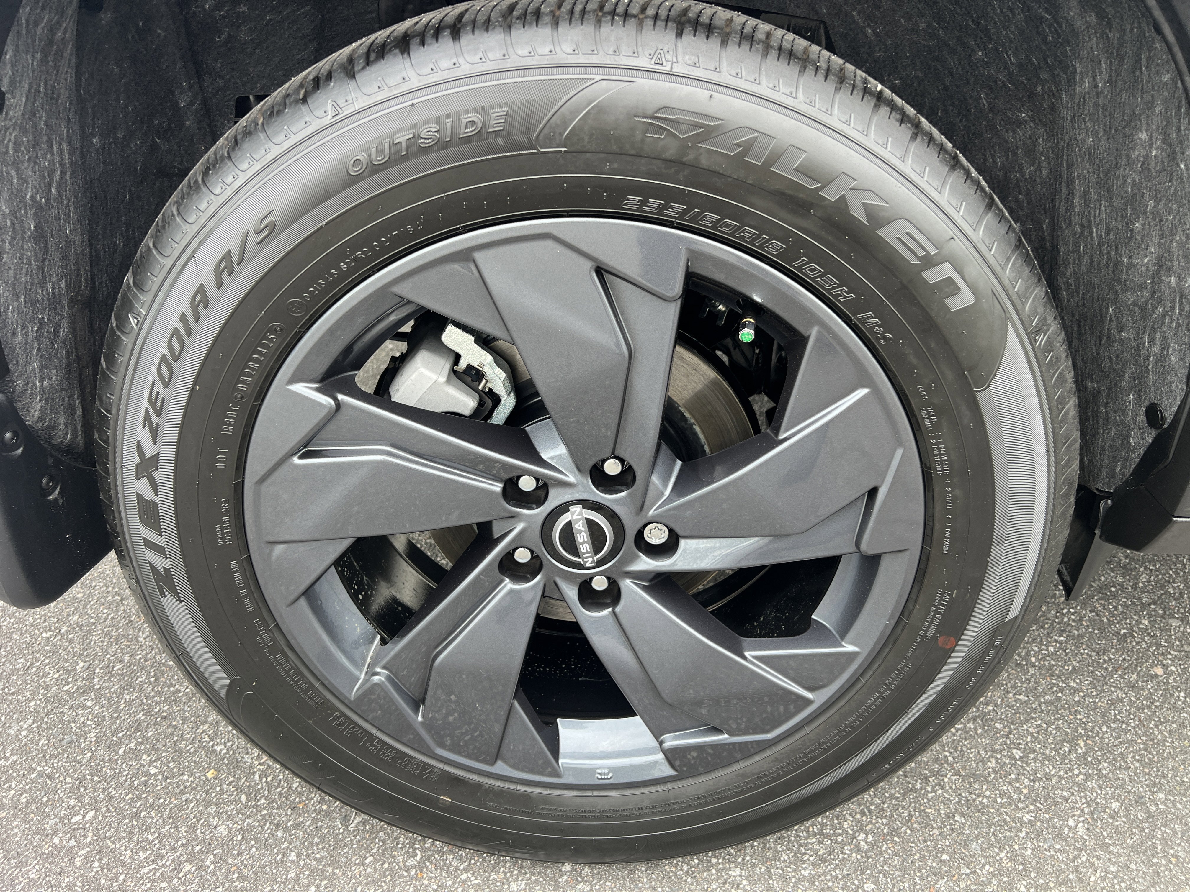 Used 2026 Super Black Nissan SV image 37