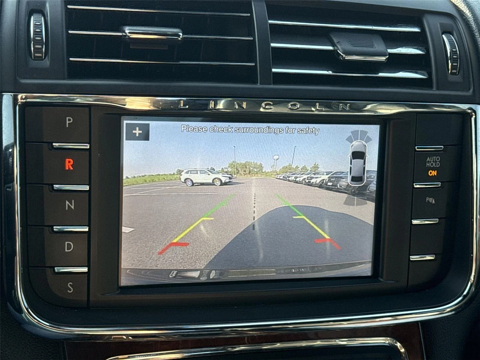 Used 2019 Infinite Black Metallic Lincoln Select image 35