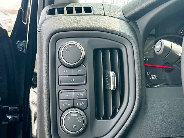2026 Chevrolet Silverado 2500 HD Custom - Photo 11