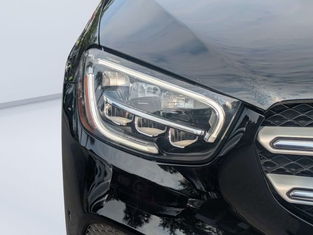 Used 2022  Mercedes-Benz GLC 300 image 9