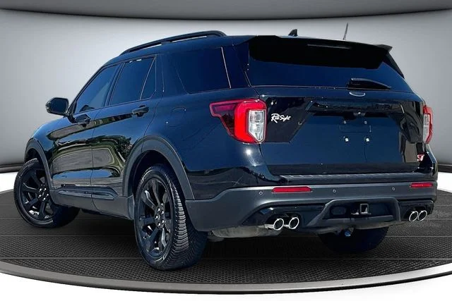 Used 2023 Black Metallic Ford ST image 4