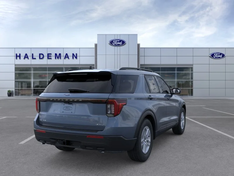 New 2026 Vapor Blue Metallic Ford Active image 8