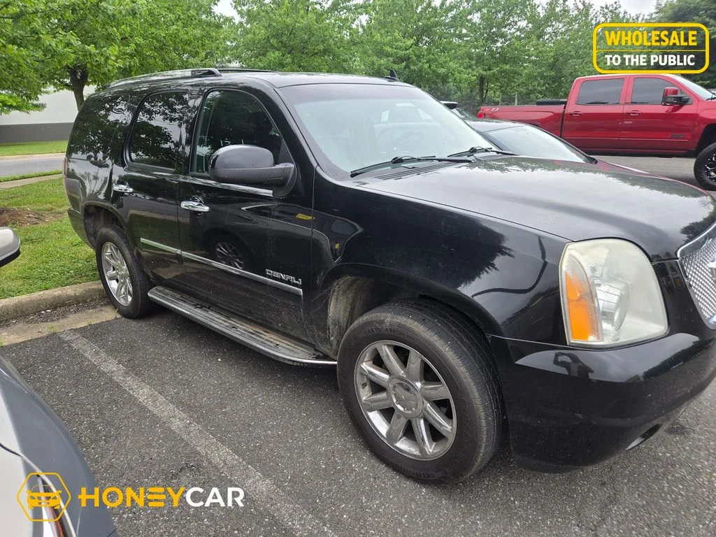 Used 2011 Black GMC Denali image 1