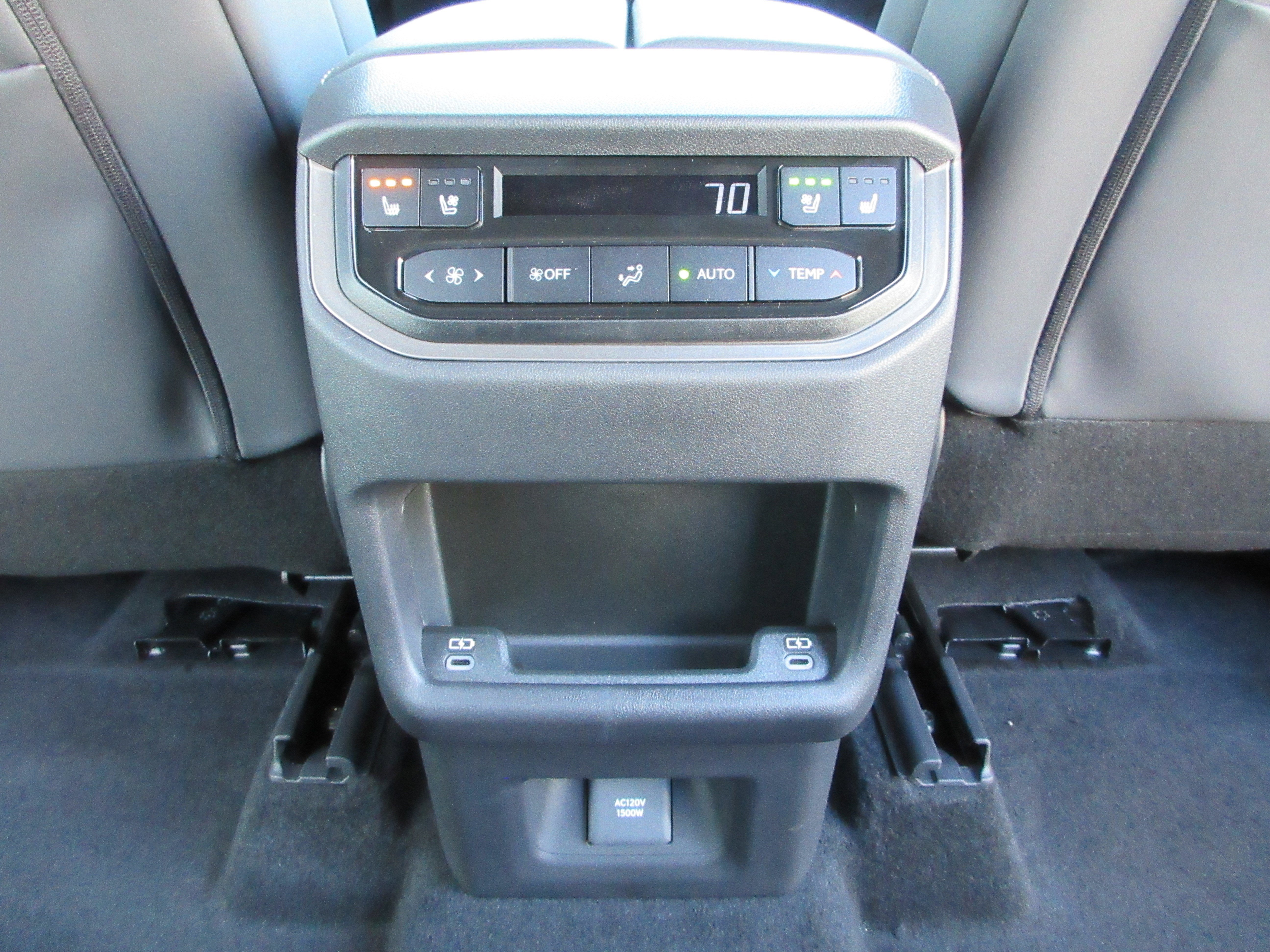 2026 Lexus TX 500h F-Sport Premium - Photo 23