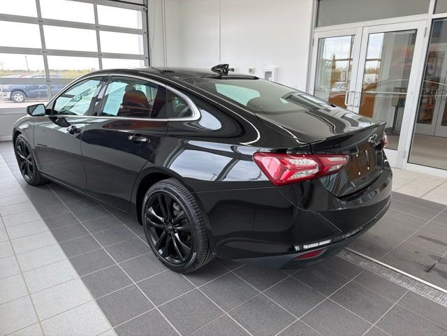 Used 2023  Chevrolet LT image 3