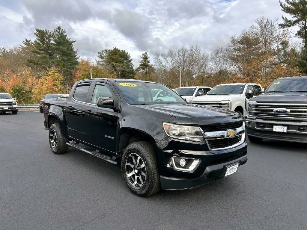 Used 2016 Black Chevrolet LT image 1