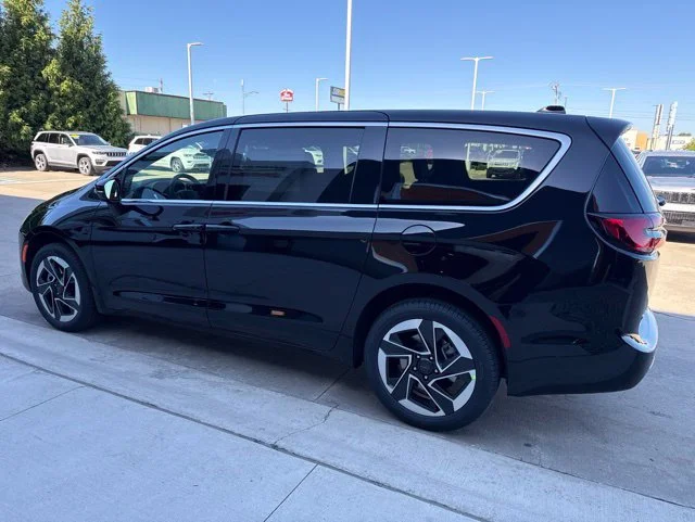 New 2027 Black Chrysler Limited image 6