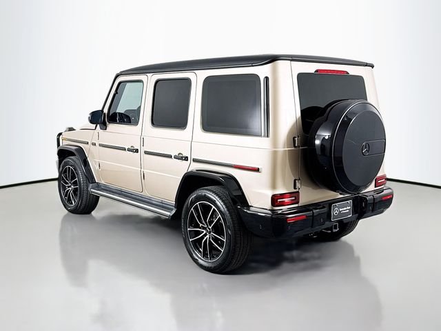 Used 2021 Silver Mercedes-Benz G 550 image 5