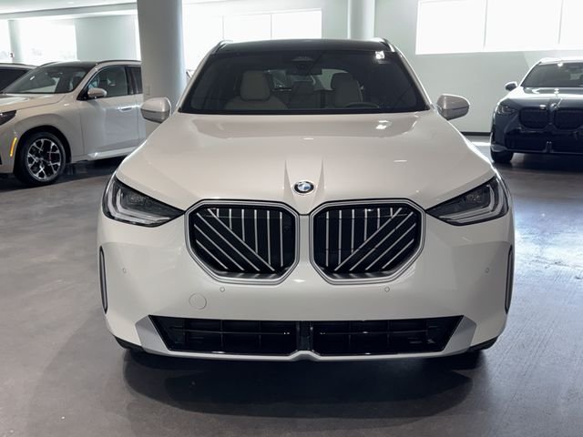 New 2026 Mineral White Metallic BMW 30 xDrive image 2