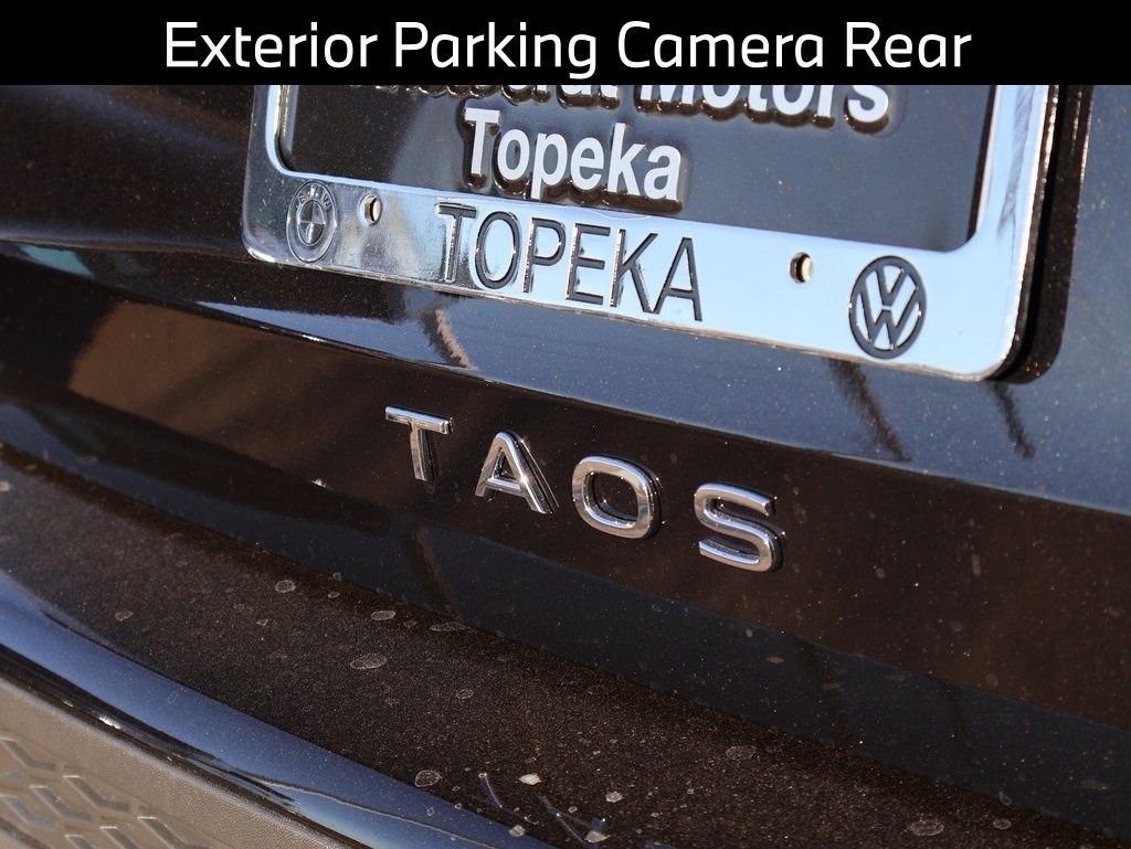 2025 Volkswagen Taos SE - Photo 10