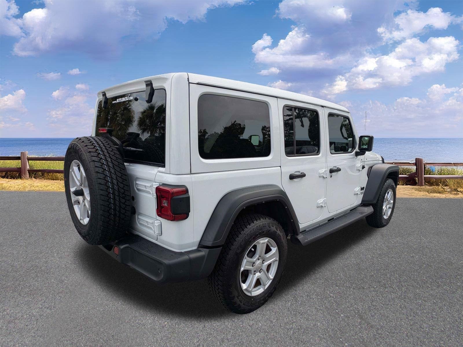Used 2021 Bright White Clearcoat Jeep Unlimited Sport S image 8