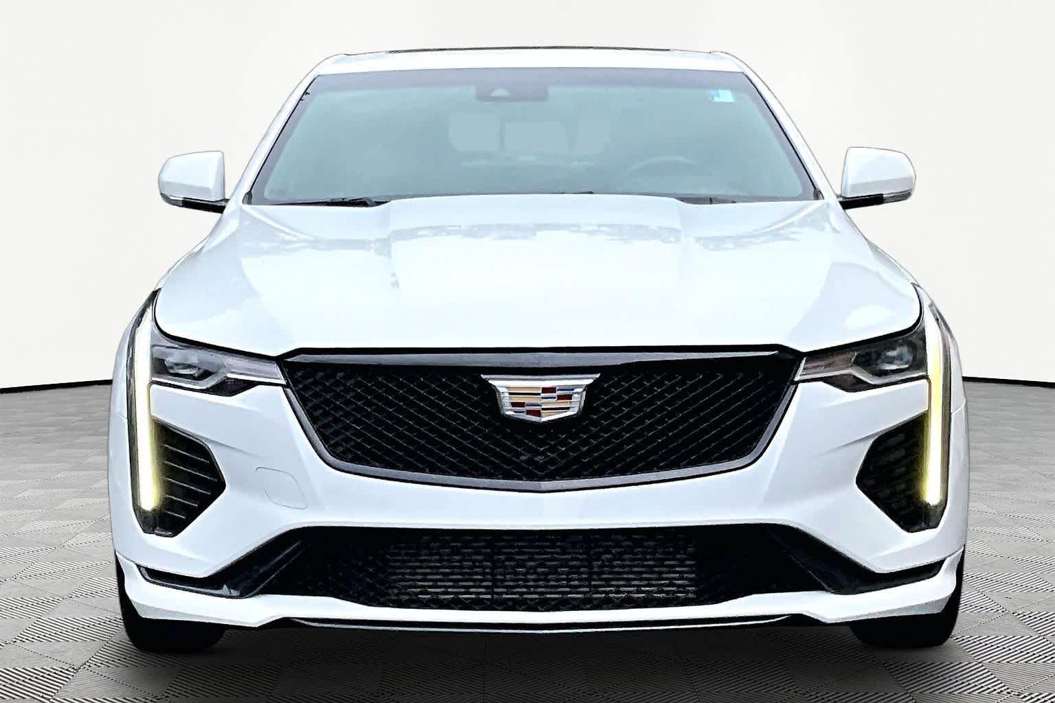 Used 2020 Summit White Cadillac V-Series image 4