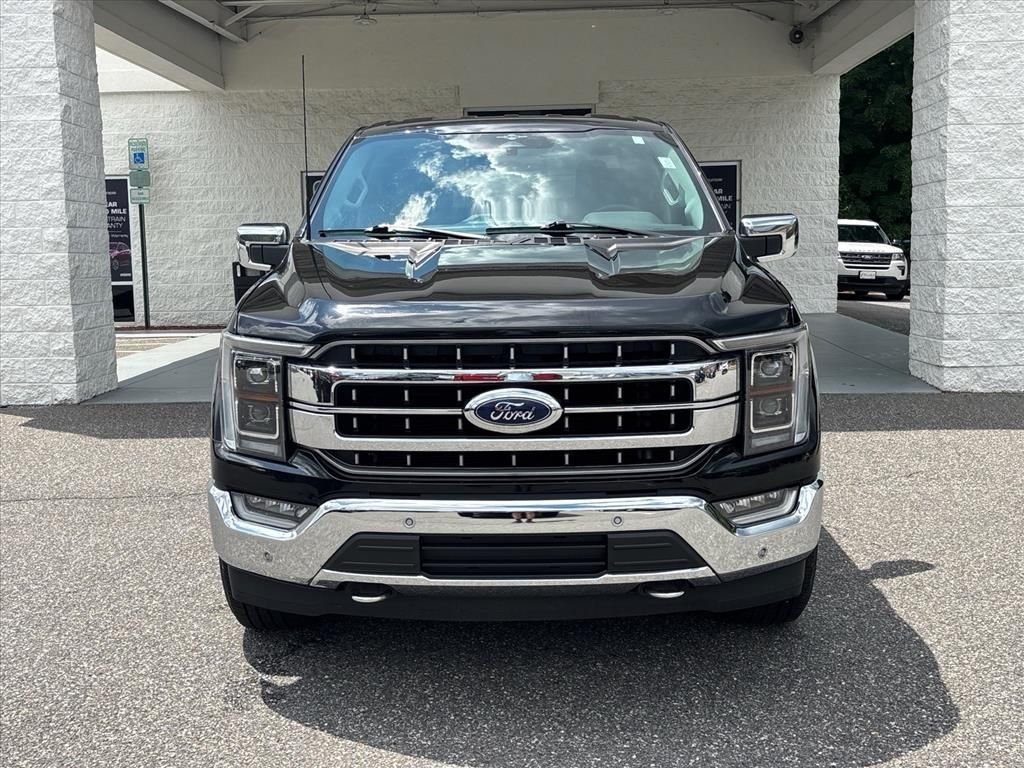 Used 2023 Black Metallic Ford Lariat image 22