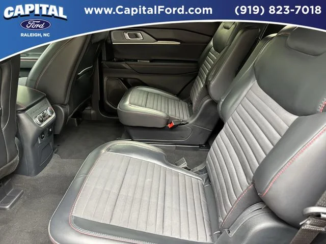 Used 2025 Black Ford ST-Line image 18