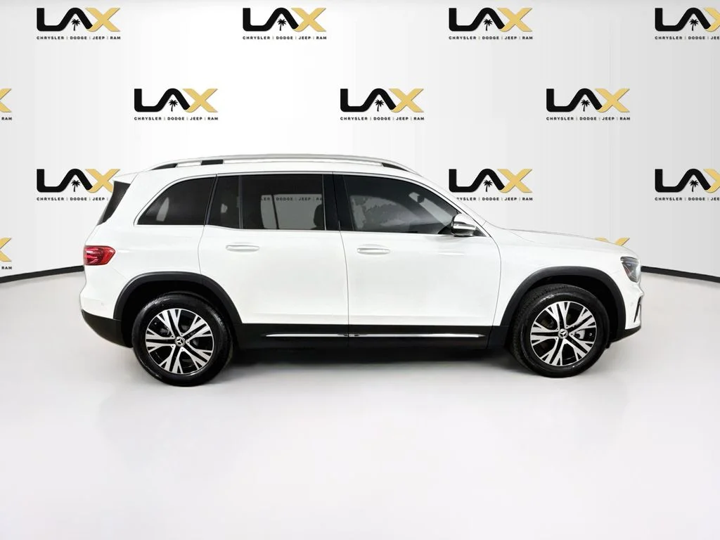 Used 2024 White Mercedes-Benz GLB 250 image 8