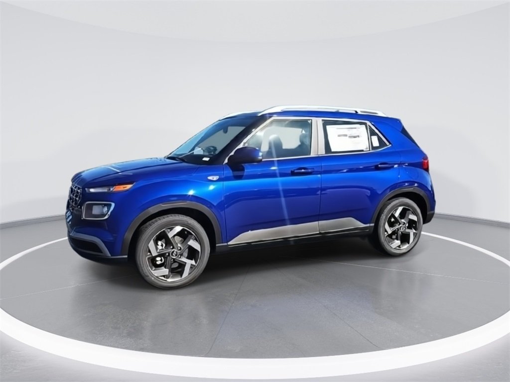 2026 Hyundai Venue SEL photo 3