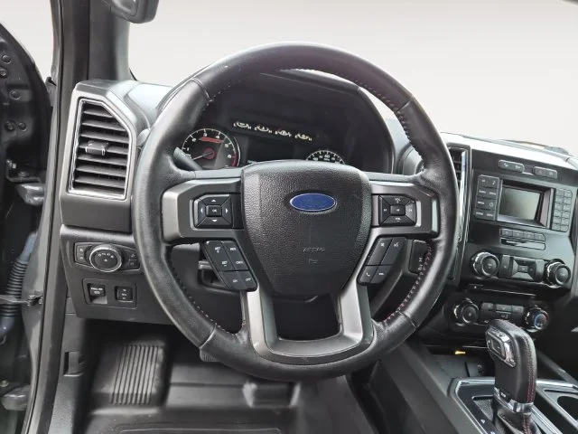 Used 2016 Gray Ford XLT image 13