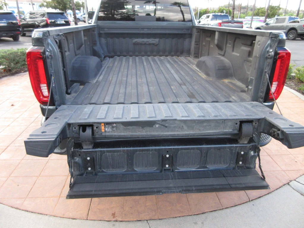 Certified Used 2020 Dark Sky Metallic GMC AT4 image 27