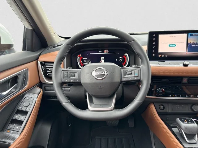 New 2026 White Nissan Platinum image 13