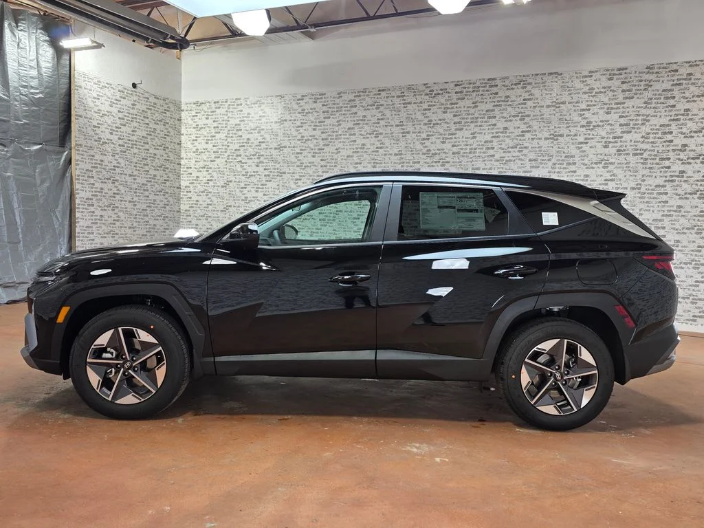 New 2026 Phantom Black Hyundai SEL image 4