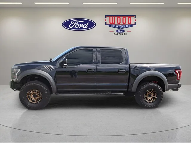 Used 2020 Black Metallic Ford Raptor image 7