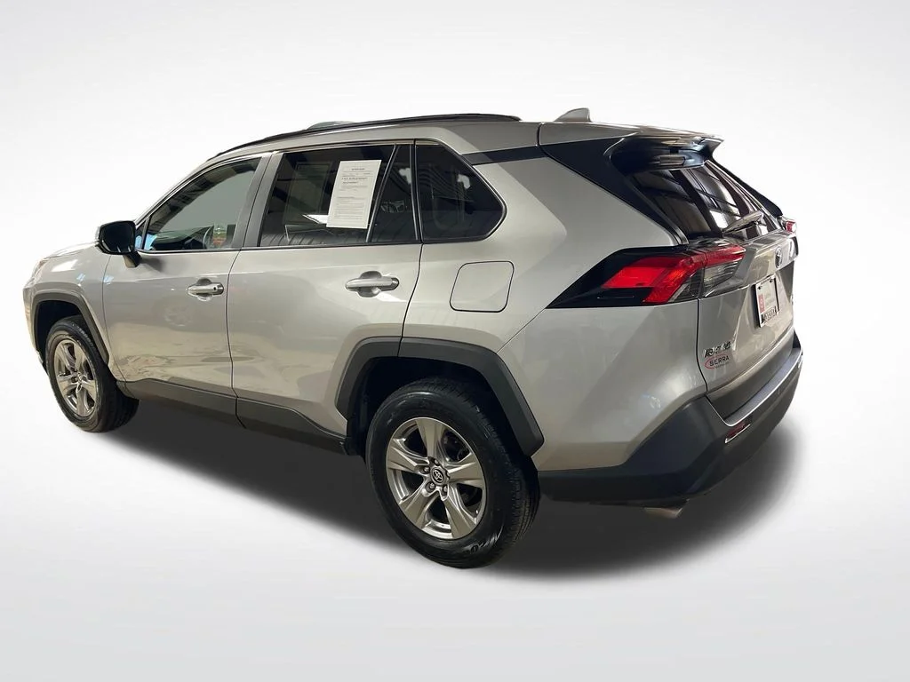 Used 2025 Silver Toyota XLE image 3