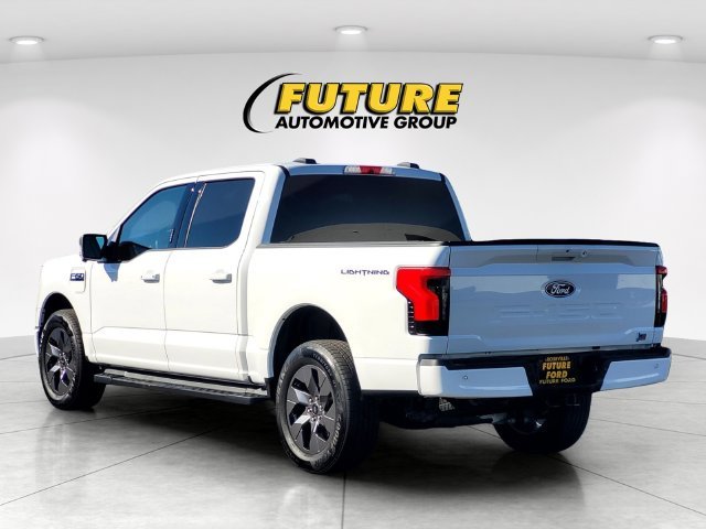 Used 2024 White Ford Flash image 6