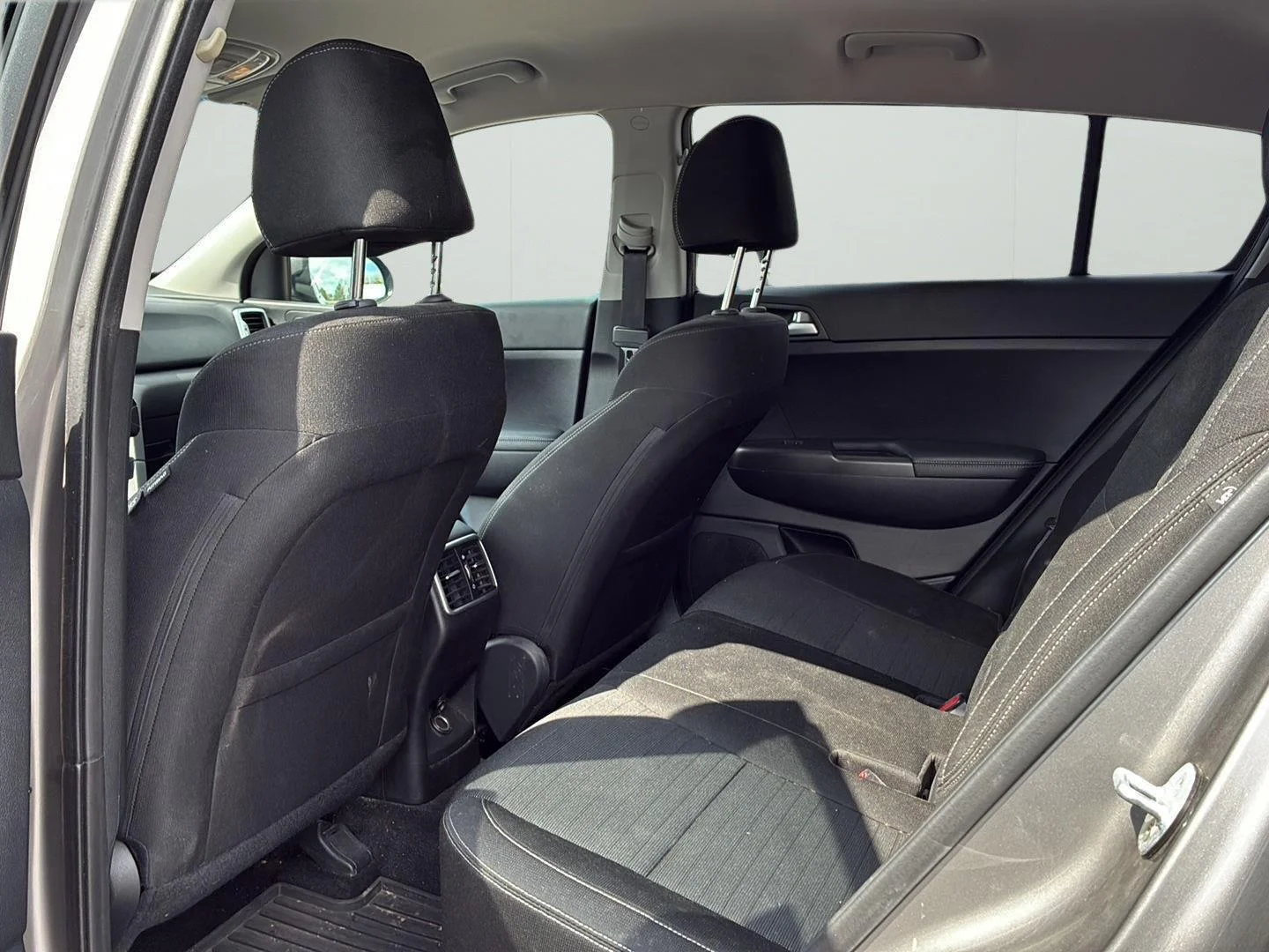 Used 2018 Mineral Silver Kia LX image 15
