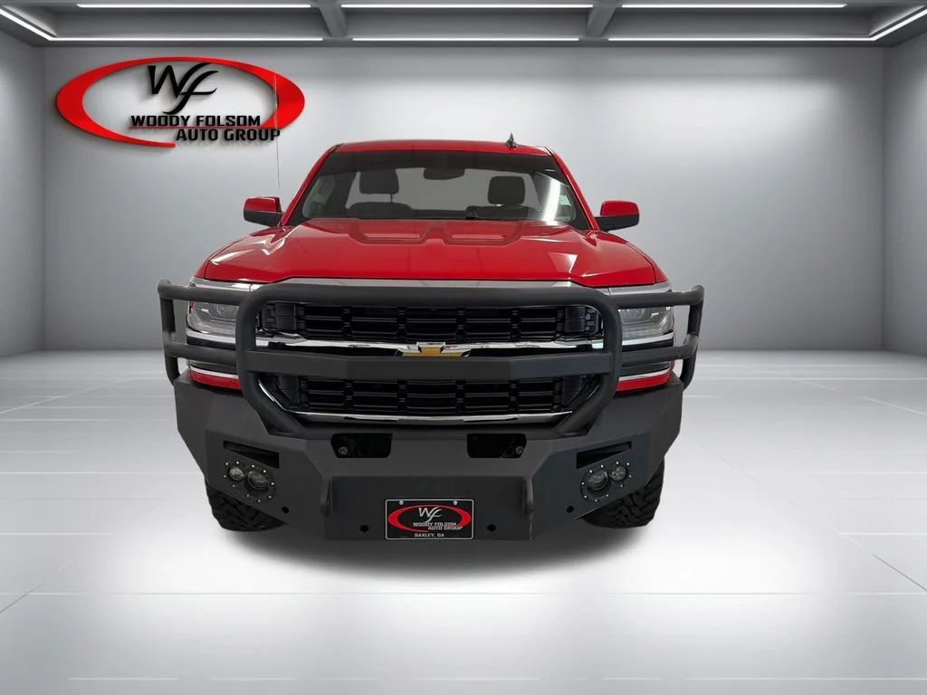 Used 2018 Red Chevrolet LT image 2