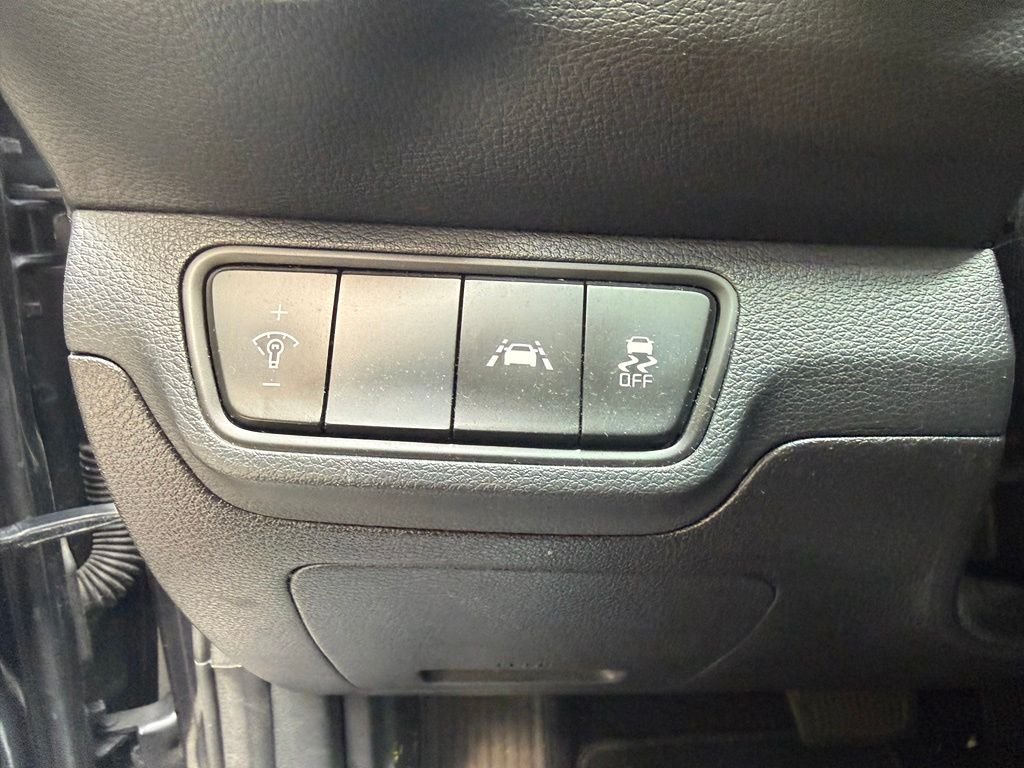 Used 2019 Gravity Gray Kia S image 13