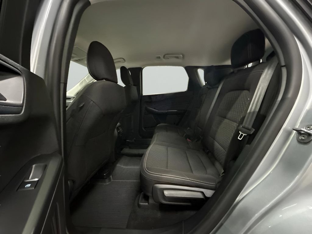 Used 2024 Silver Metallic Ford Active image 30