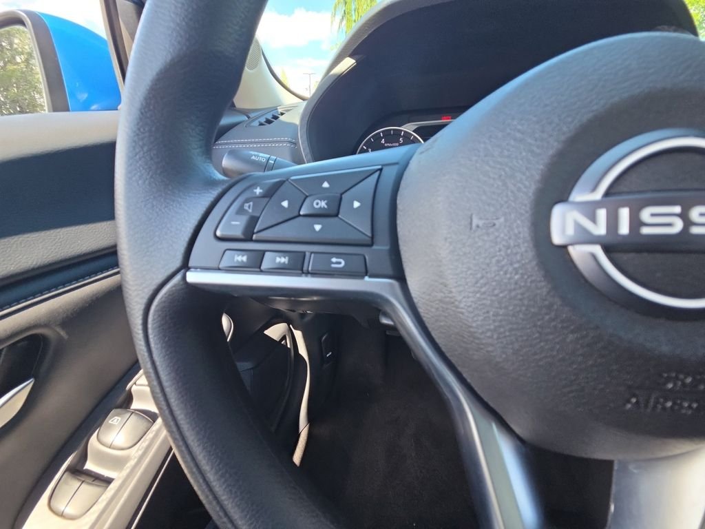 2025 Nissan Sentra SV - Photo 23