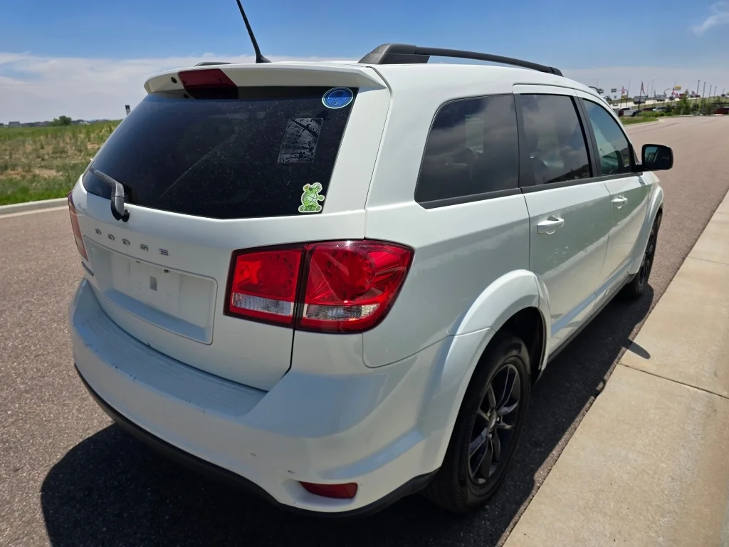 Used 2019 Vice White Dodge SE image 5
