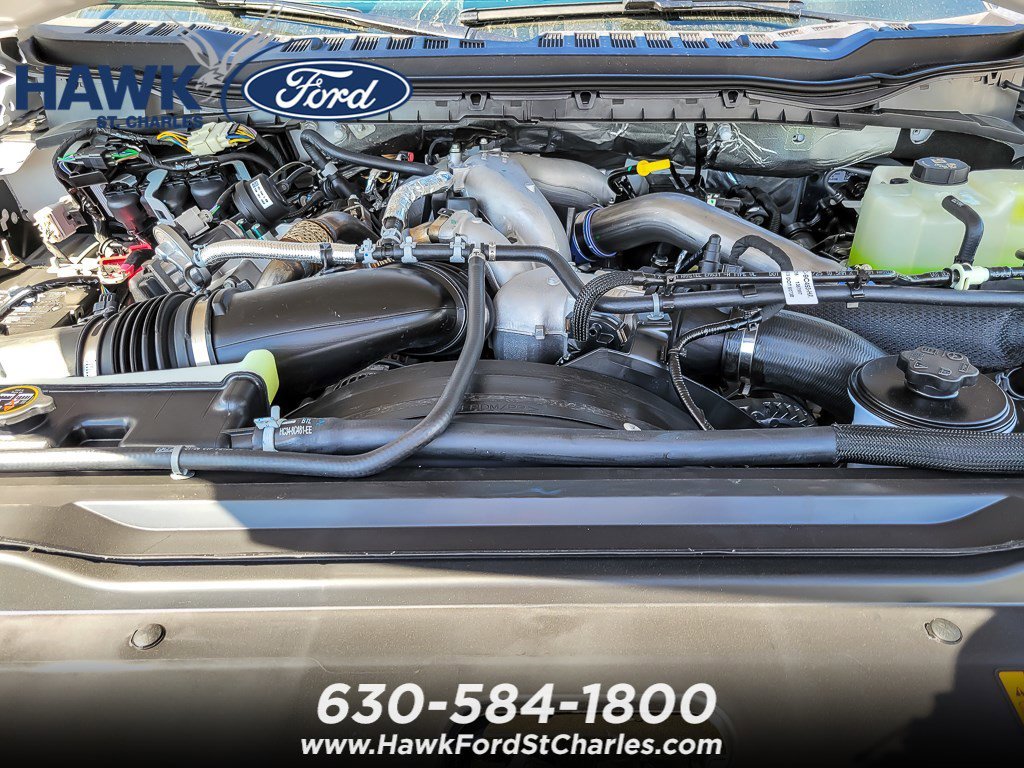 New 2026 Oxford White Ford F-450® XL image 16