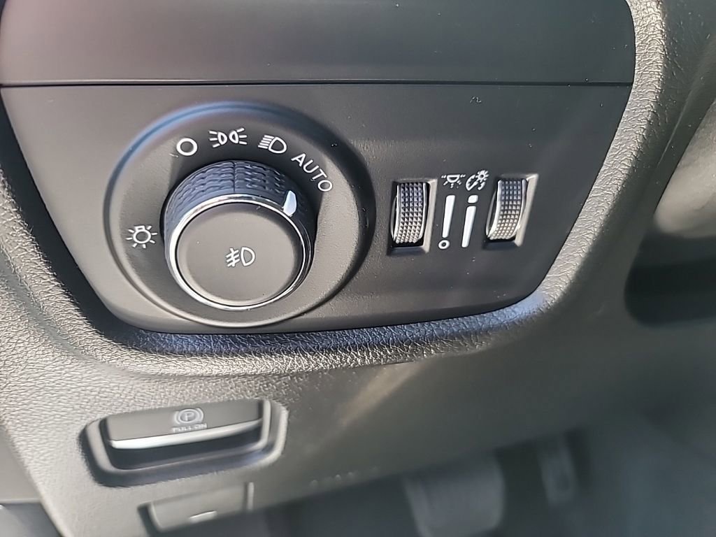 2023 Jeep Grand Cherokee Overland - Photo 15