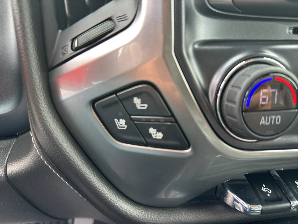 Used 2018 Cajun Red Tintcoat Chevrolet LTZ image 30