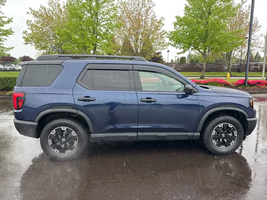 Certified Used 2026 Obsidian Blue Pearl Honda TrailSport Elite image 36