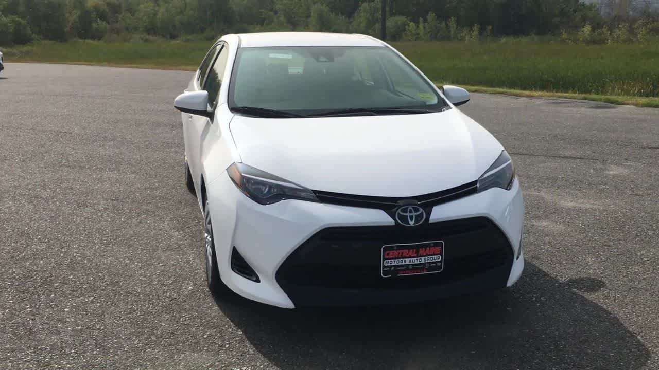 Used 2018 Super White Toyota LE image 3
