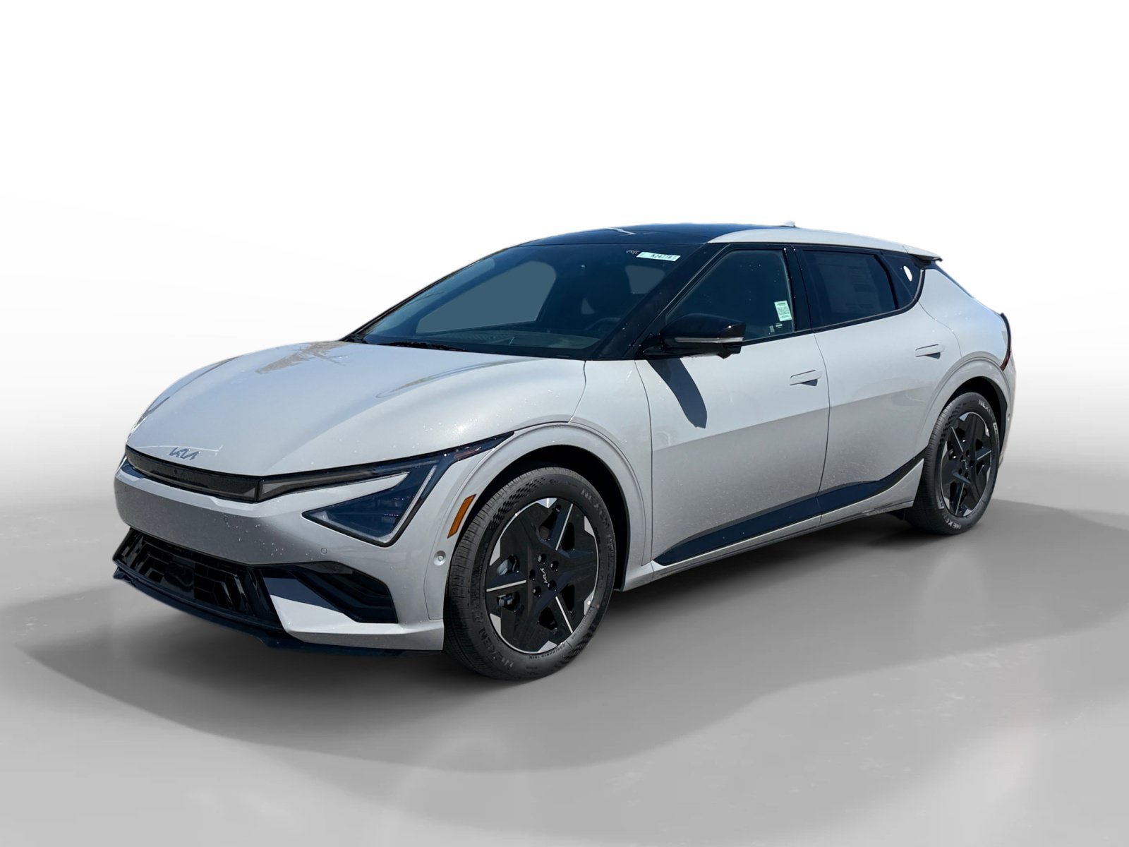 New 2026 Wolf Gray Kia GT-LINE image 1